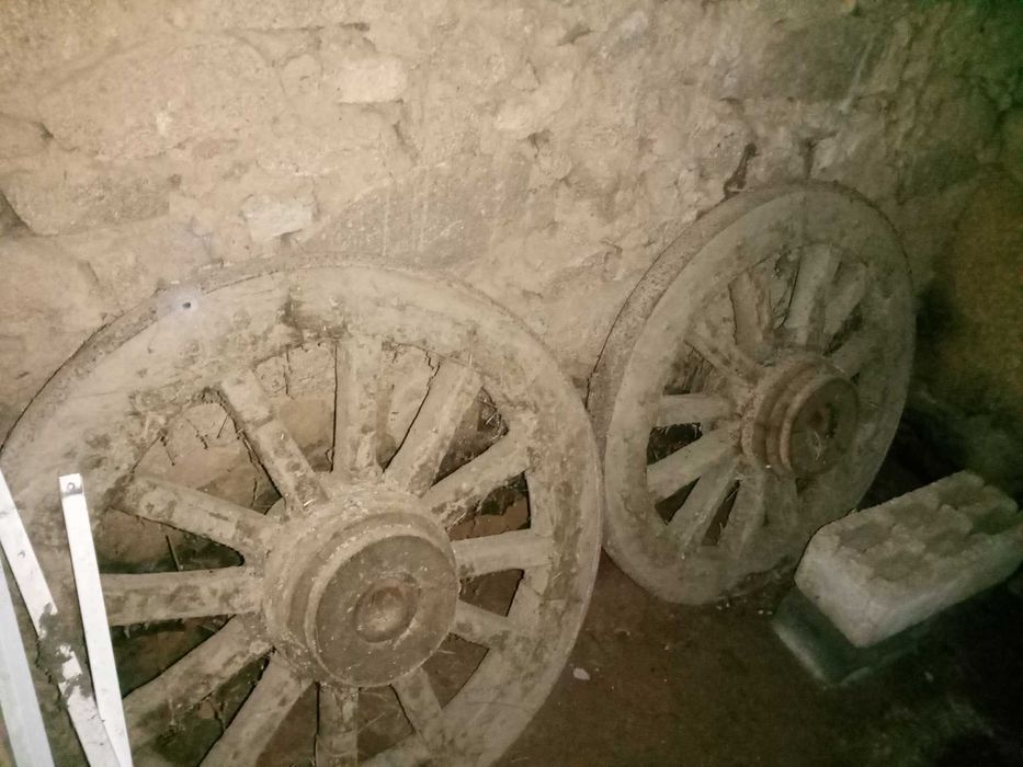 Rodas de Carroça - Cidade Guarda/Arredores
