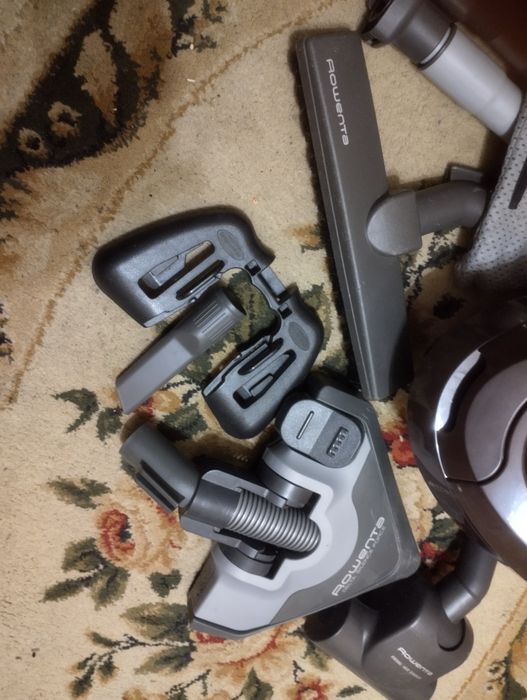 Пылесос Ровента  2100W