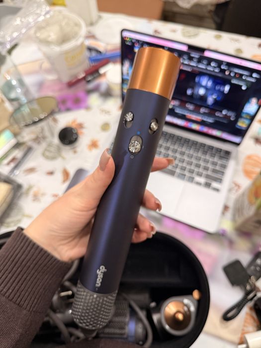 Dyson оригінал, практично не користувалась