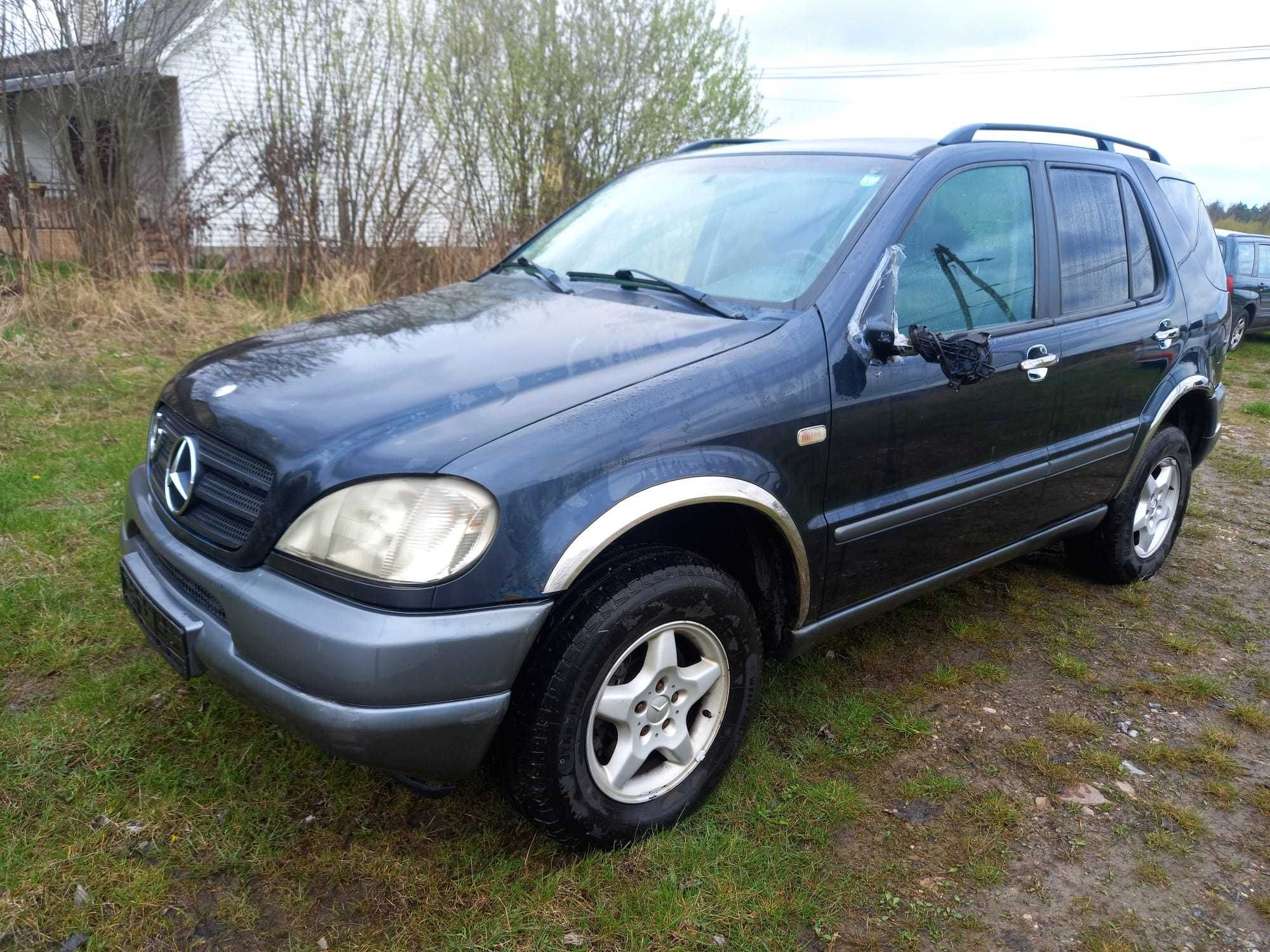 Mercedes ML 3.2 benzyna