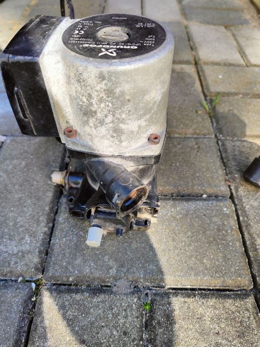 Pompa Grundfos UP015-40