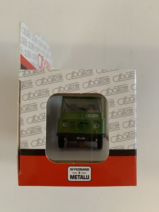 Samochód Żuk Społem Kolekcja PRL model Daffi