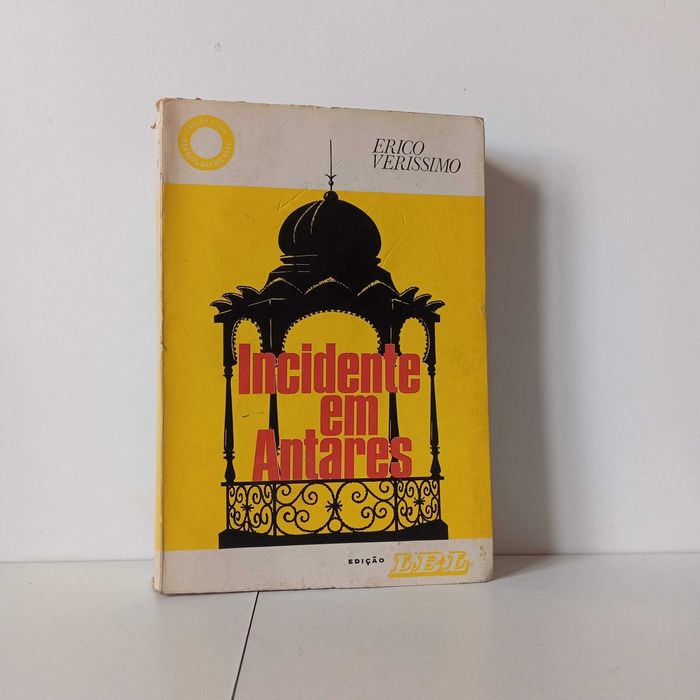Incidente Em Antares - Erico Verissimo