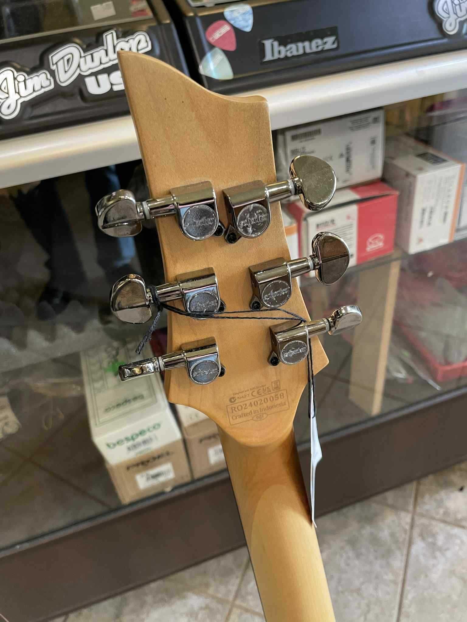 Gitara elektryczna  Schecter Omen 6 BLK