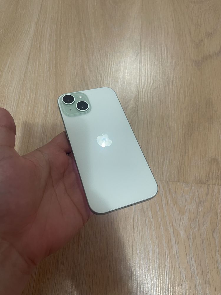 Iphone 15 Green icloud