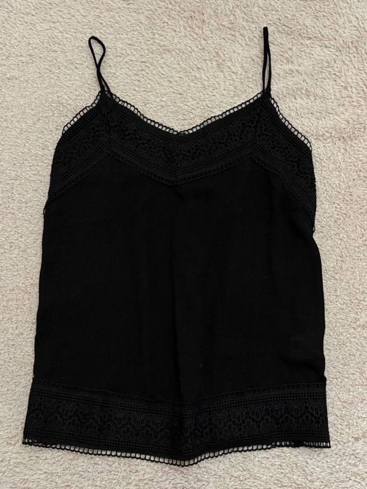 Майка з мереживом