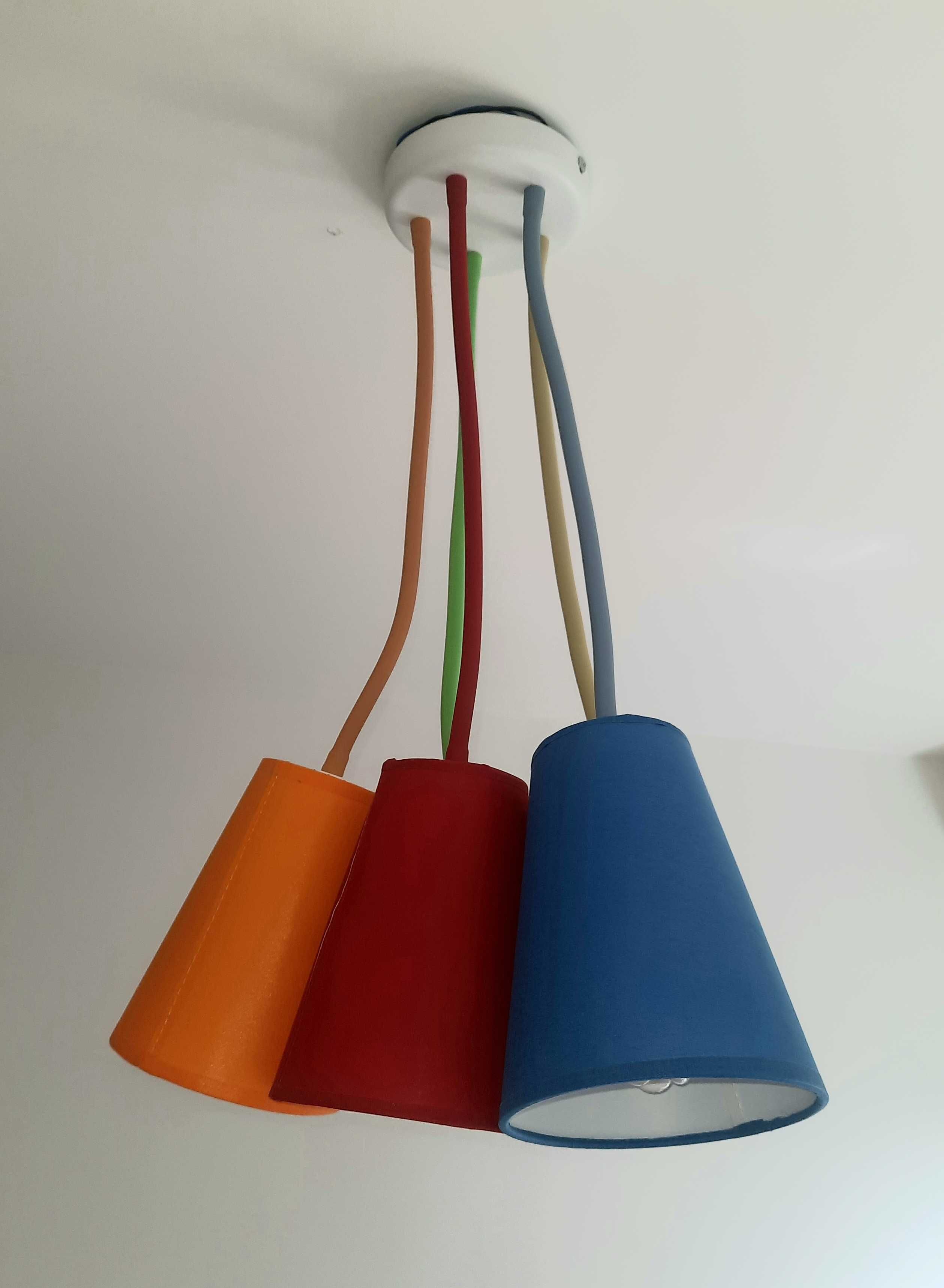 Kolorowa lampa do pokoju  dziecięcego 5 żarówek