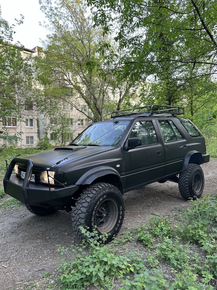 Opel Frontera 1993 2.3d