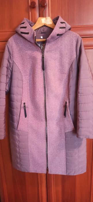 Продам пальто весна- осінь.