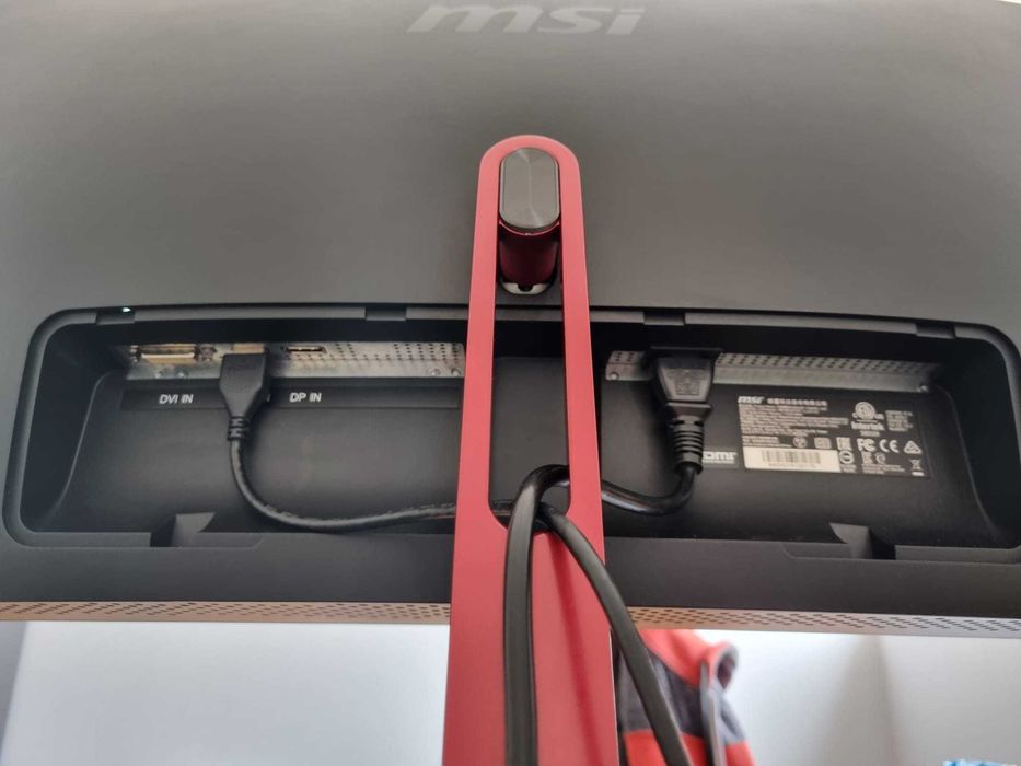 Monitor Curvo MSI 34" MAG341CQ