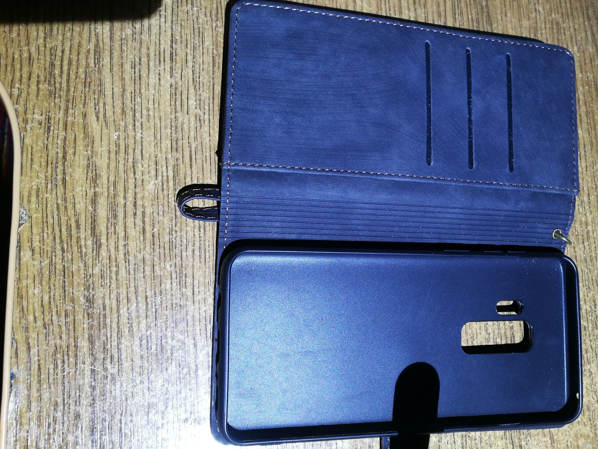 Кожаный чехол- кошелек CaseMe на Samsung Galaxy S9
