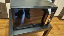 Kuchenka mikrofalowa Samsung MG23F302TAK 23L  2300 W