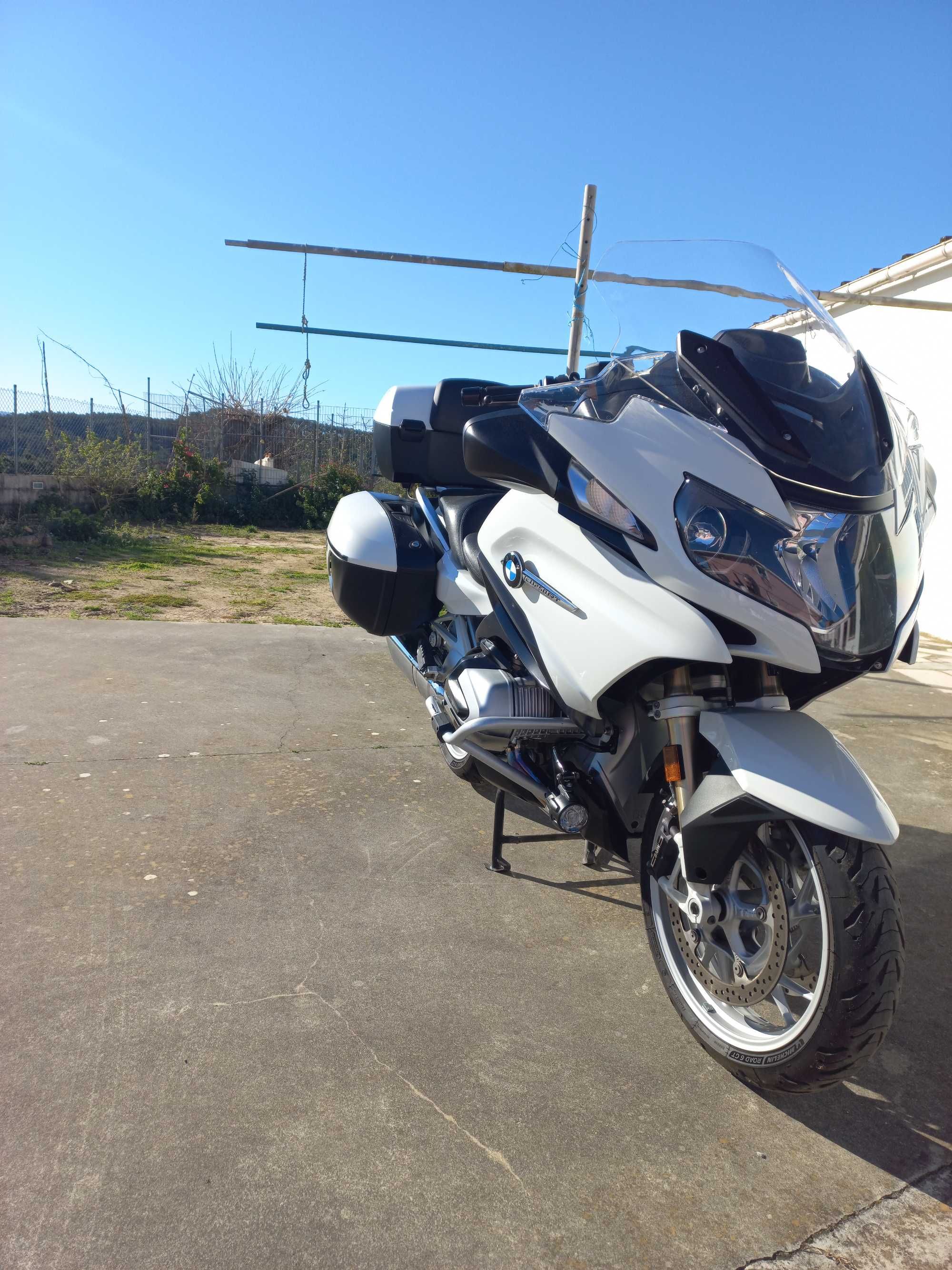 Mota BMW R1250 RT