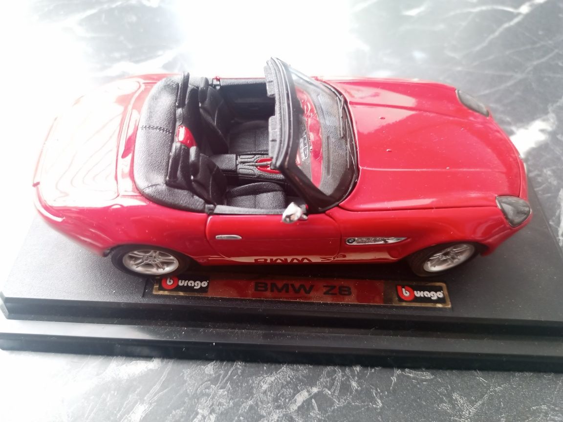 Model metalowy BMW Z8 1:24