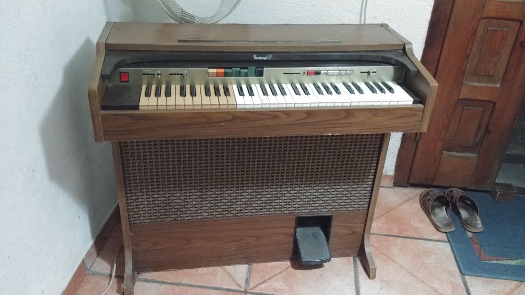 Organy elektryczne Bontempi B27