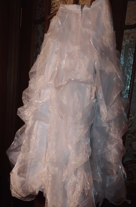 Свадьба.Юбка невесты тройная.Очень красивая юбка расшитая Невеста.