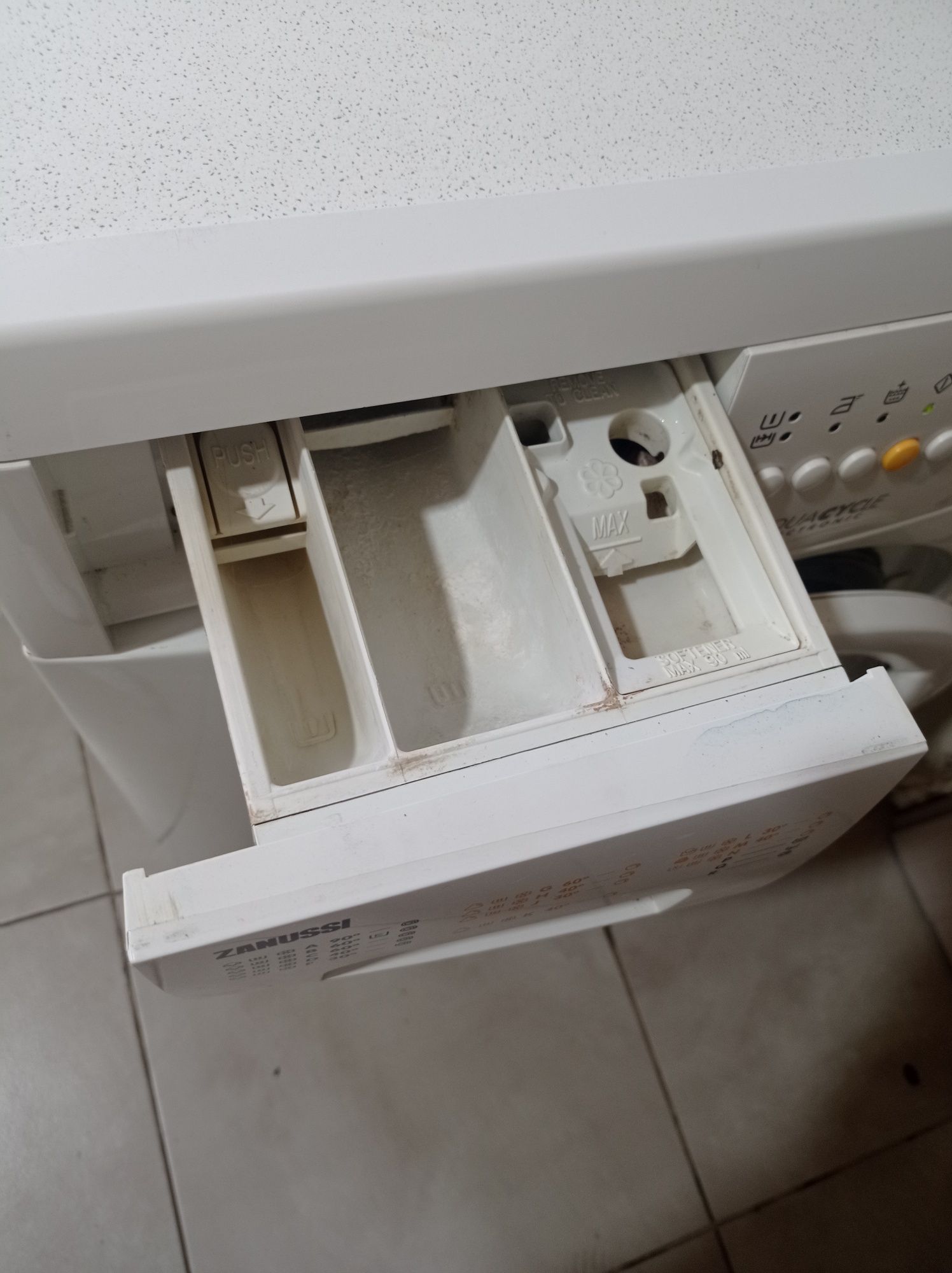 Стиральная машина Zanussi на 5 кг