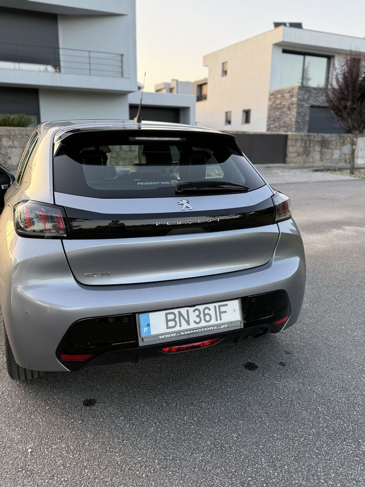 Peugeot 208 1.5 BlueHDi Allure Pack