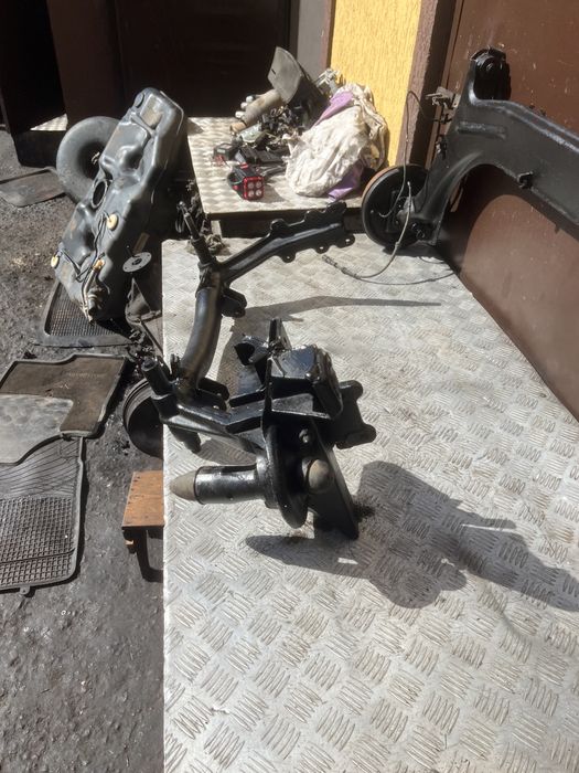 Балка подрамник передний передняя нива niva