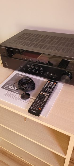 Amplituner Yamaha RX-V473 ARC, HDMI, LAN, USB
