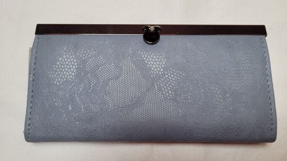 Duży, portfel, niebiesko-szarawy-fioletowawy