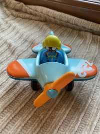 Літак та фігурка пілот playmobil