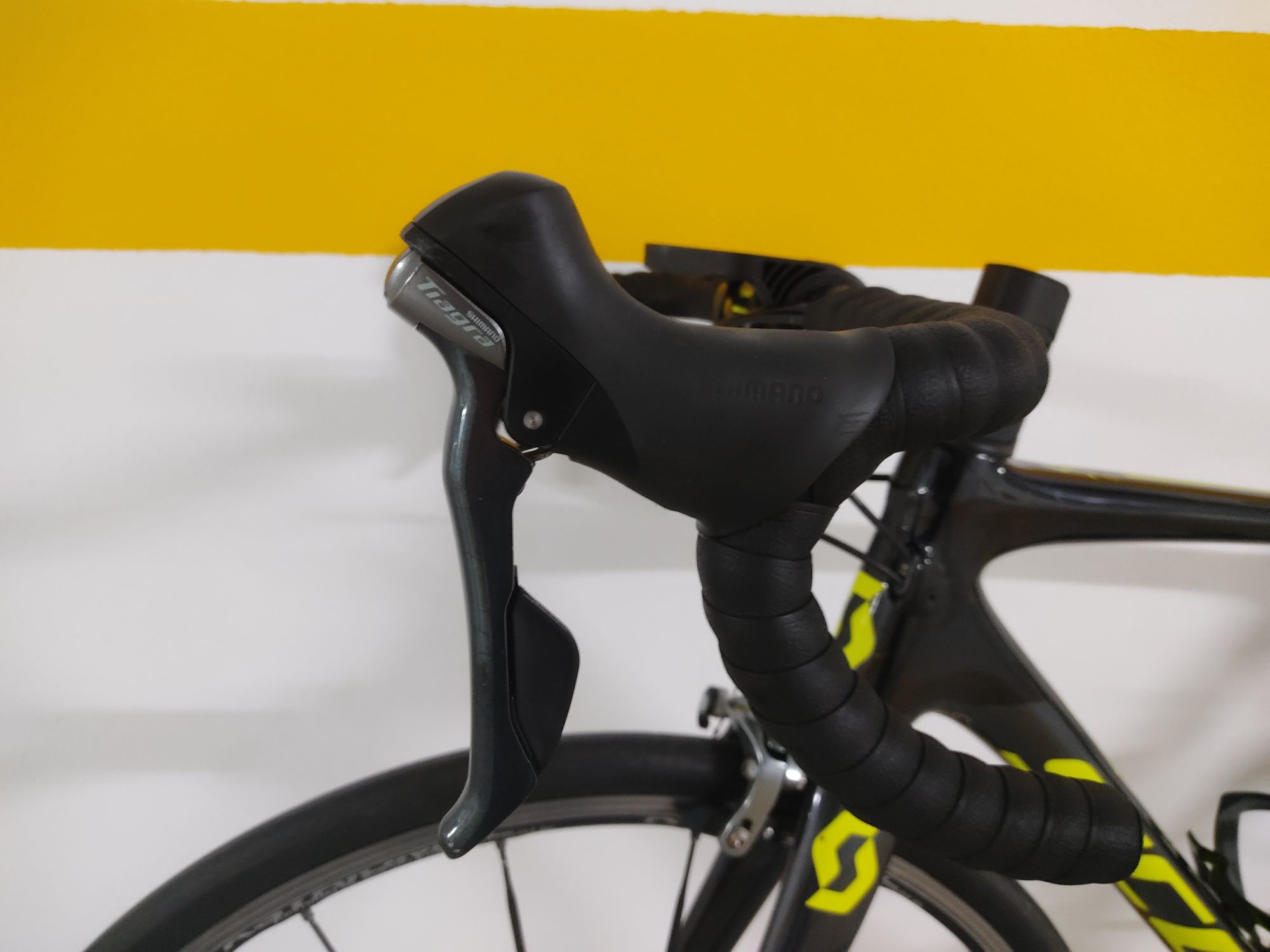 Scott Addict 30 - Carbono