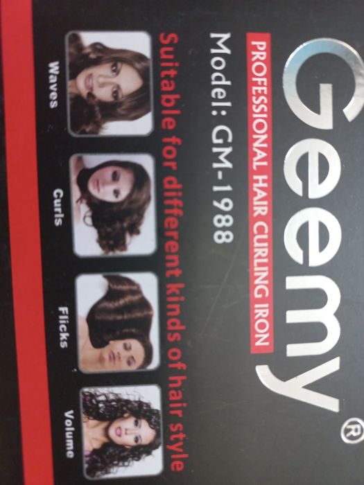 Тройная плойка для волос Geemy GM-1988