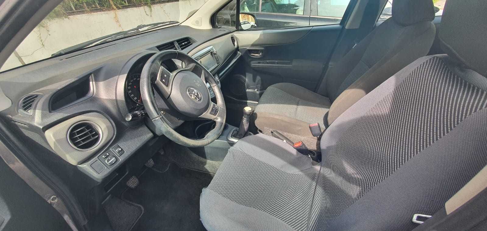 Toyota Yaris 2011