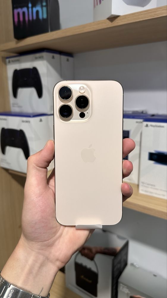 iPhone 16 Pro Max Desert/Natural/Black/White