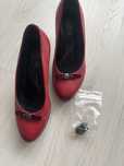 Buty na obcasie Lasocki