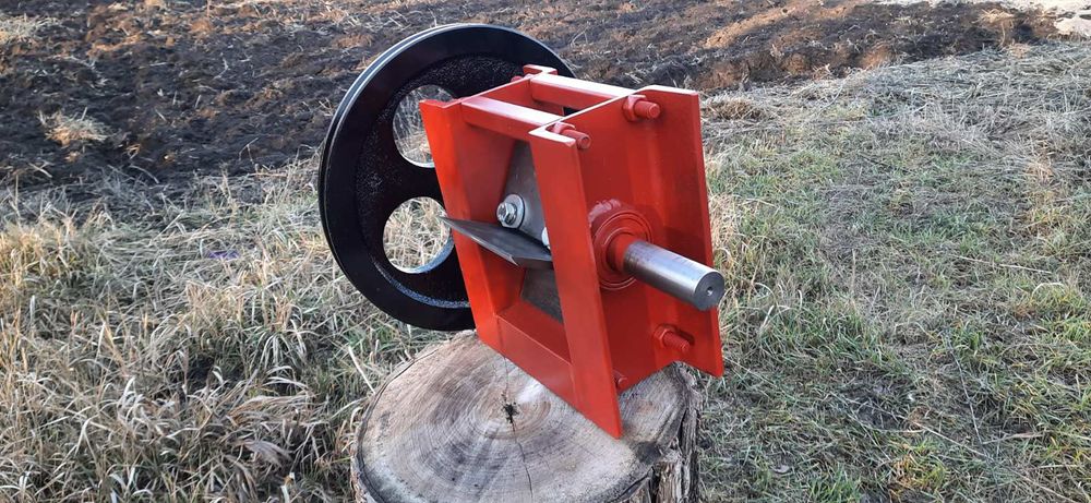 Подрібнювач гілок. Кукурузи, бурьянів, малини, ботви. Гілкоруб Щепоріз