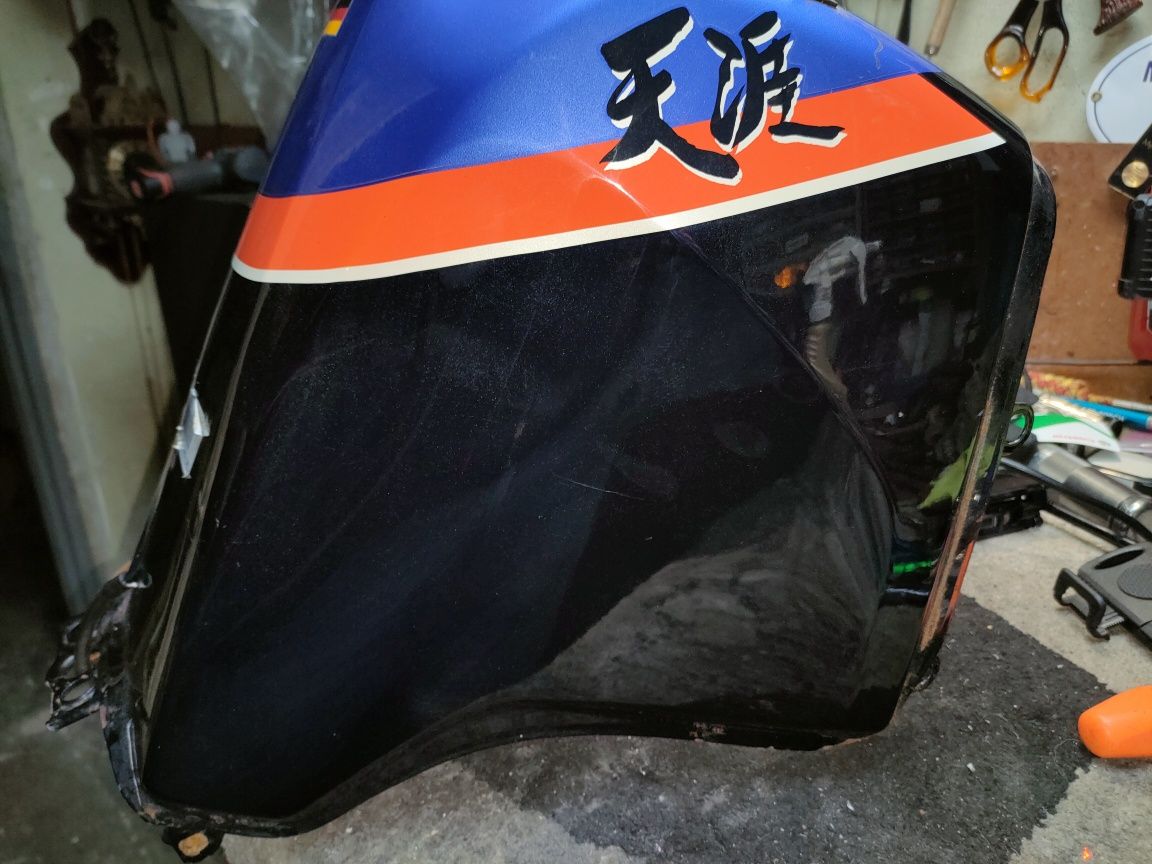 Kawasaki KLR 650 Tengai UPZ22 zbiornik paliwa