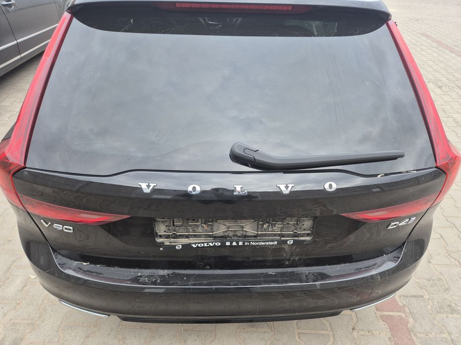 Wszystkie części Volvo V90 Zderzak Klapa silnik skrzynia d4 t8 717 kod