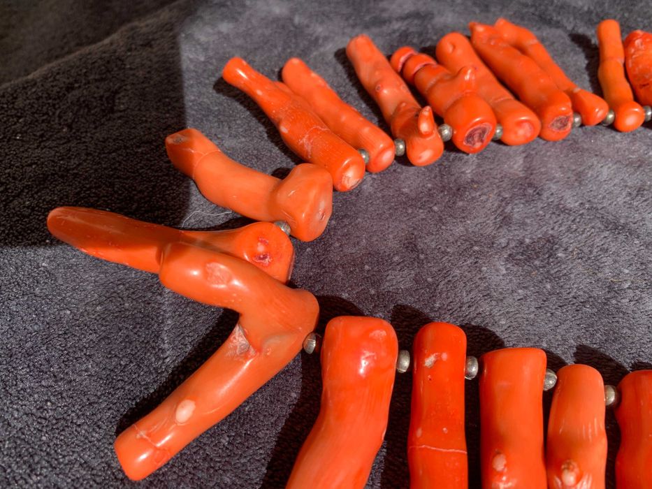 Piękne korale z prawdziwego korala, waga 404 gramy