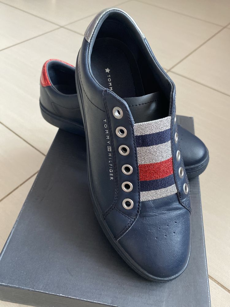 Сліпони Tommy Hilfiger