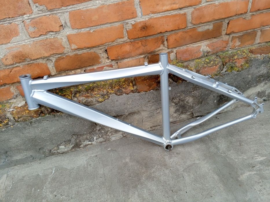 Рама алюмінієва б/у Виробник -Італія Busetto