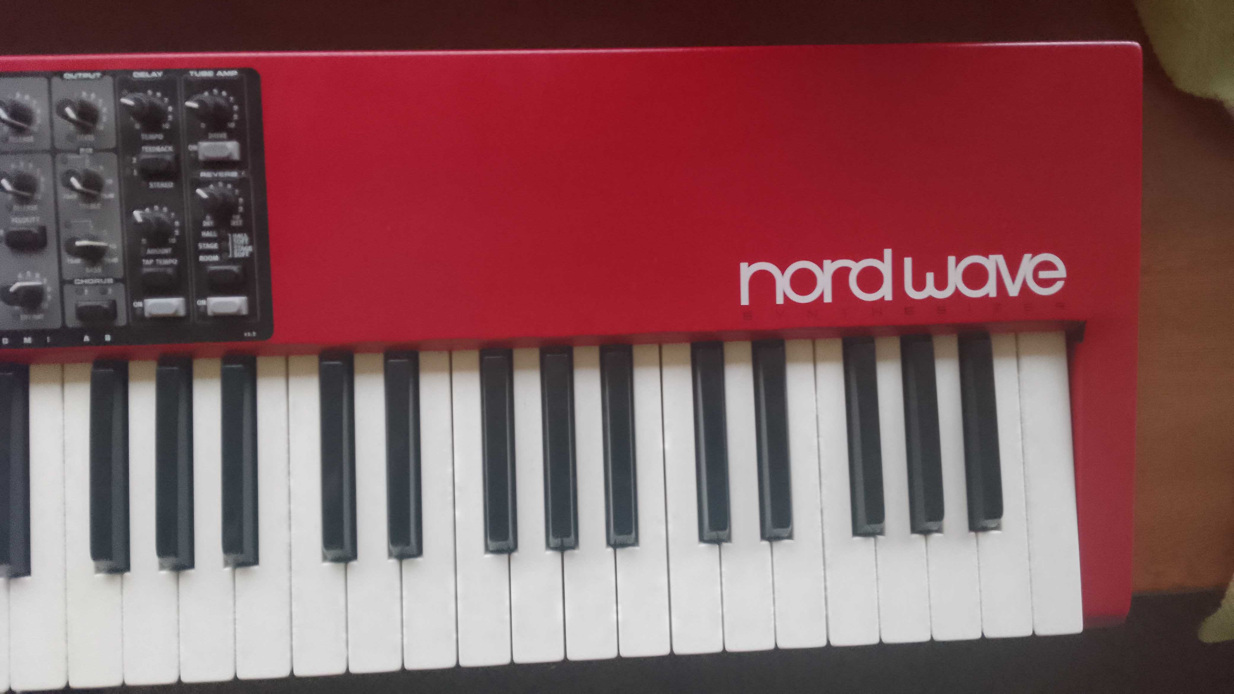 Clavia Nord Wave syntezator sampler z domowego studia