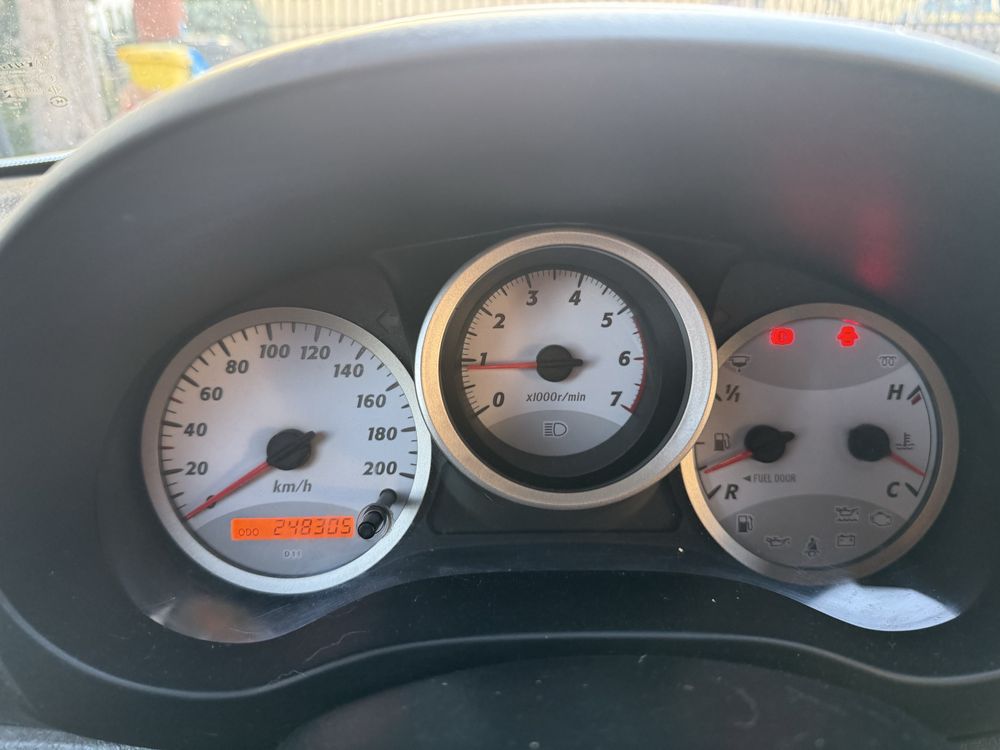 Toyota RAV4 II 3D 2.0 D4D 2004 Zadbana Warta Uwagi
