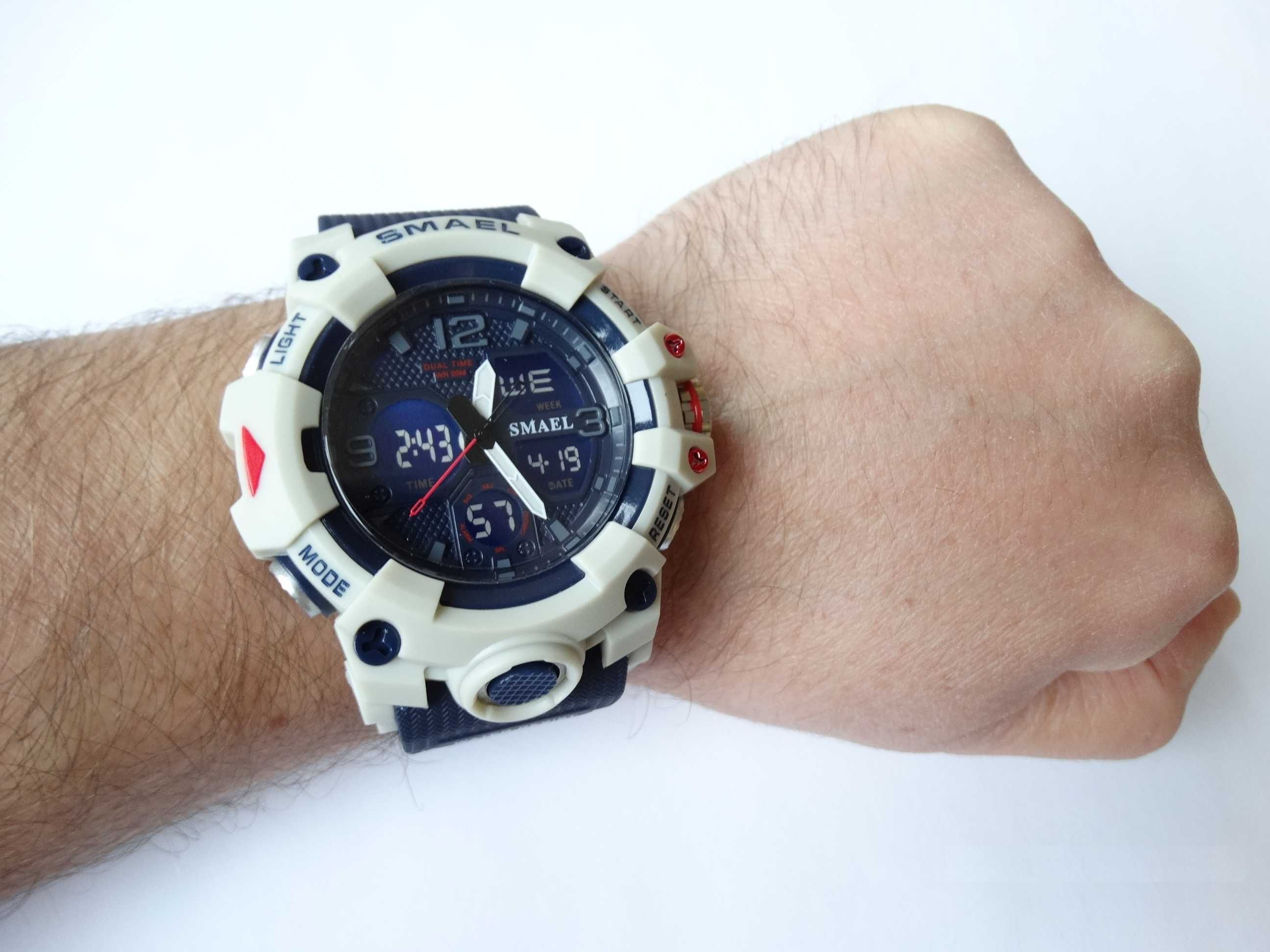 Duży zegarek Smael elektroniczny cyfrowy wojskowy sportowy stoper WR50