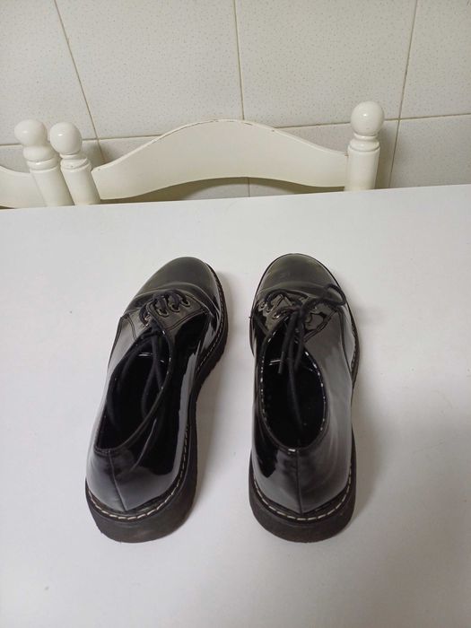 Sapatos RR pretos Nº36