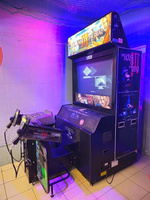 Automat zarobkowy rozrywkowy House of Dead Strzelanka gra wideo Arcade