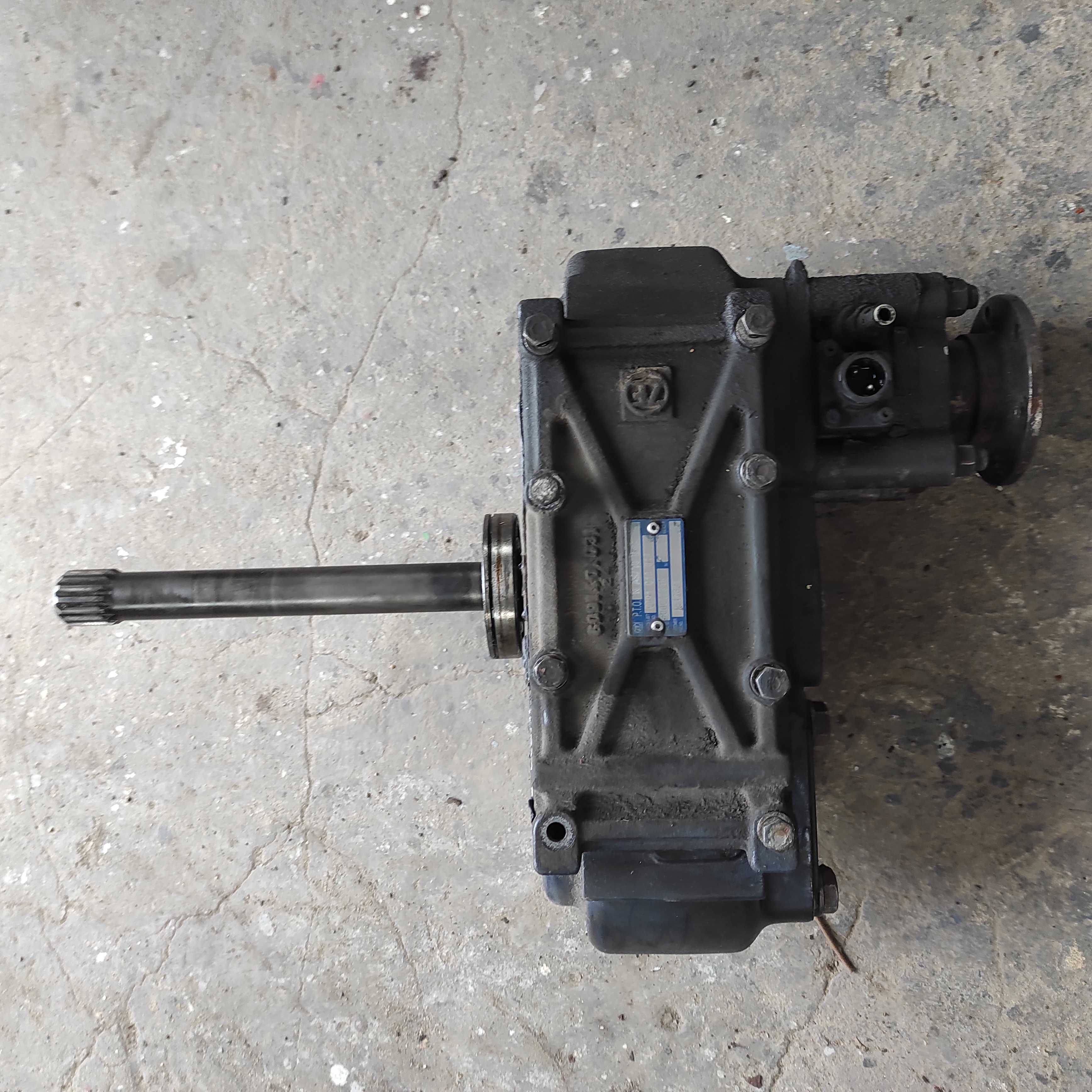 Przystawka PTO IVECO STRALIS adapter  as-tronic