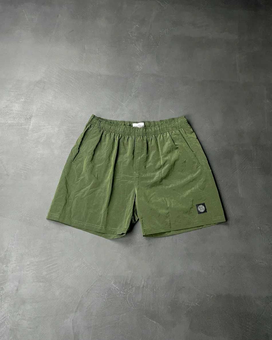 Шорти STONE ISLAND B0943 Nylon Metal Econyl Shorts Olive SI0150-OL