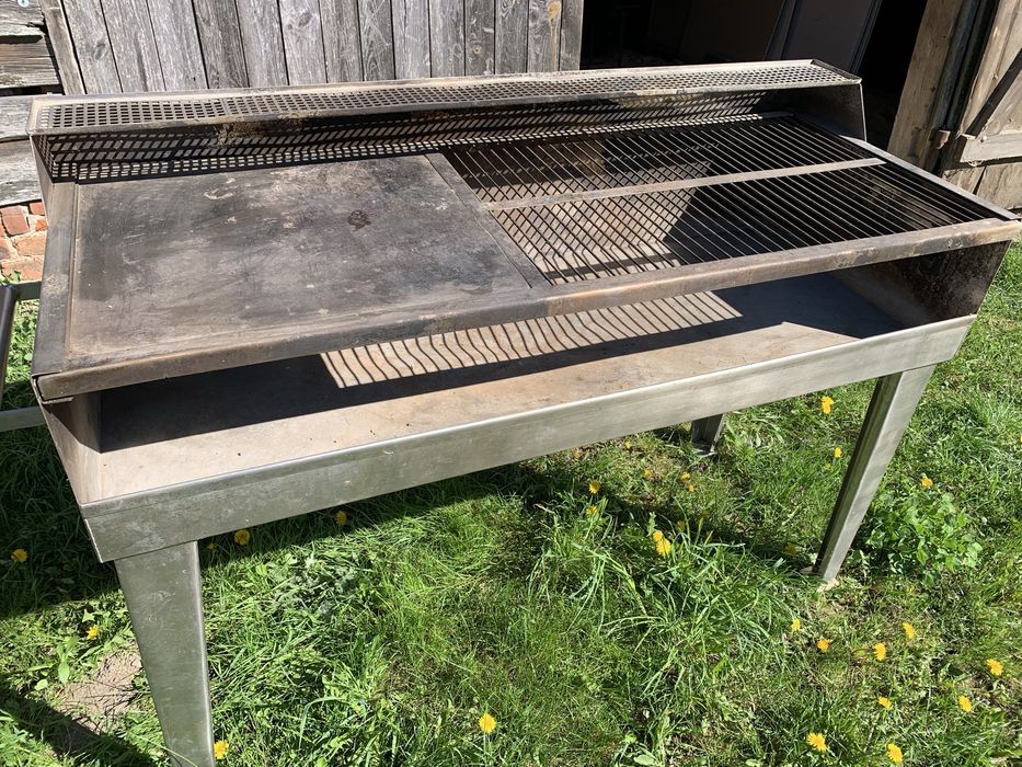 Duży Grill gastronomiczny ze stali nierdzewnej