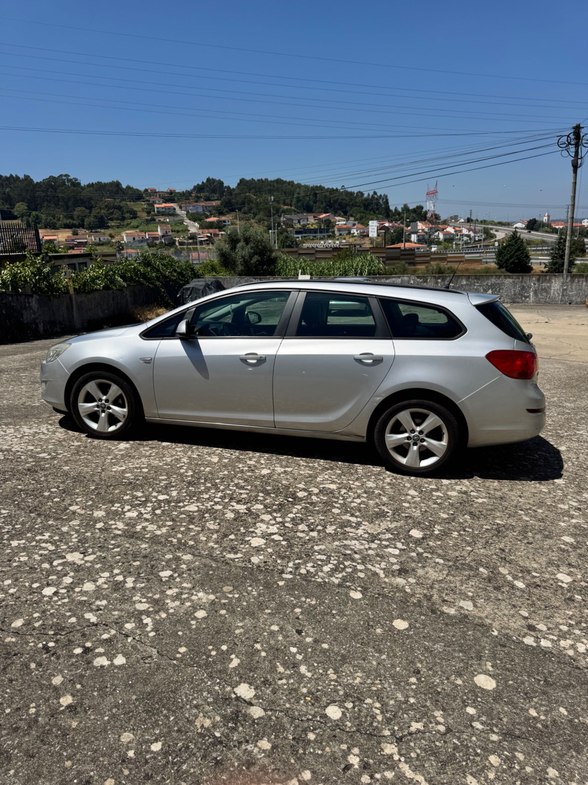 Vende se Opel em bom estado