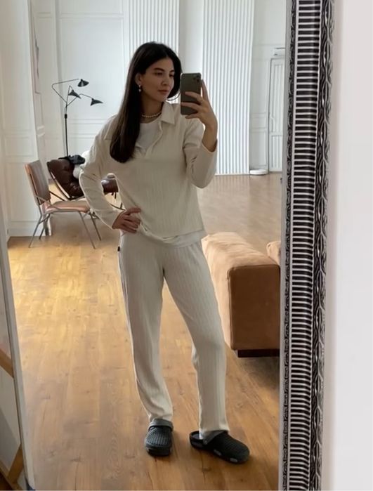 Костюм MaryMax S теплий вʼязаний білий молочний поло з V вирізом укр