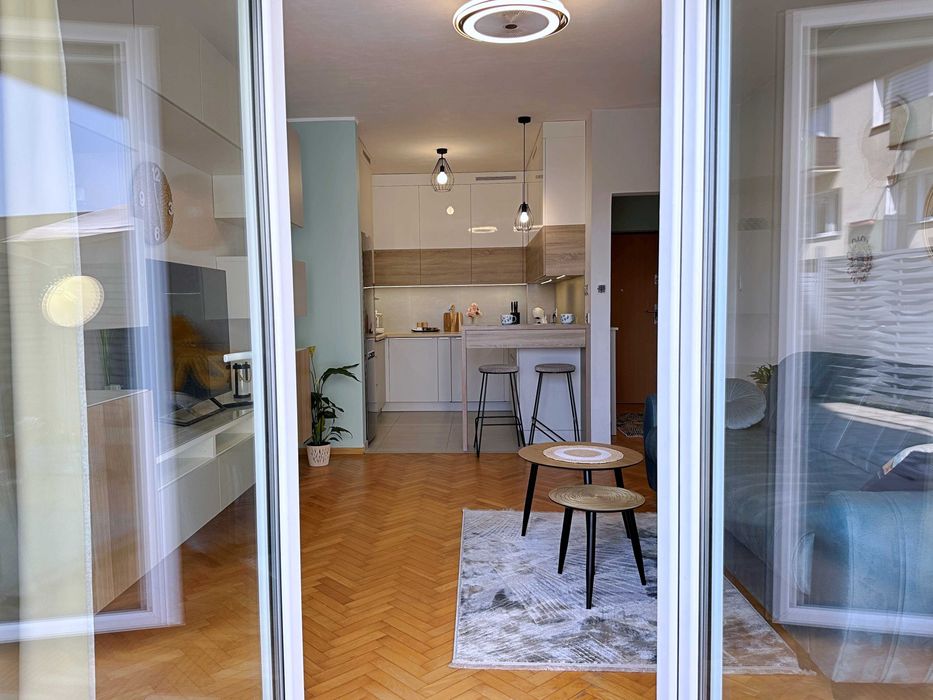 Morskie Boho Mieszkanie na Wynajem GDYNIA x4 URLOP Najem Zdalna Praca