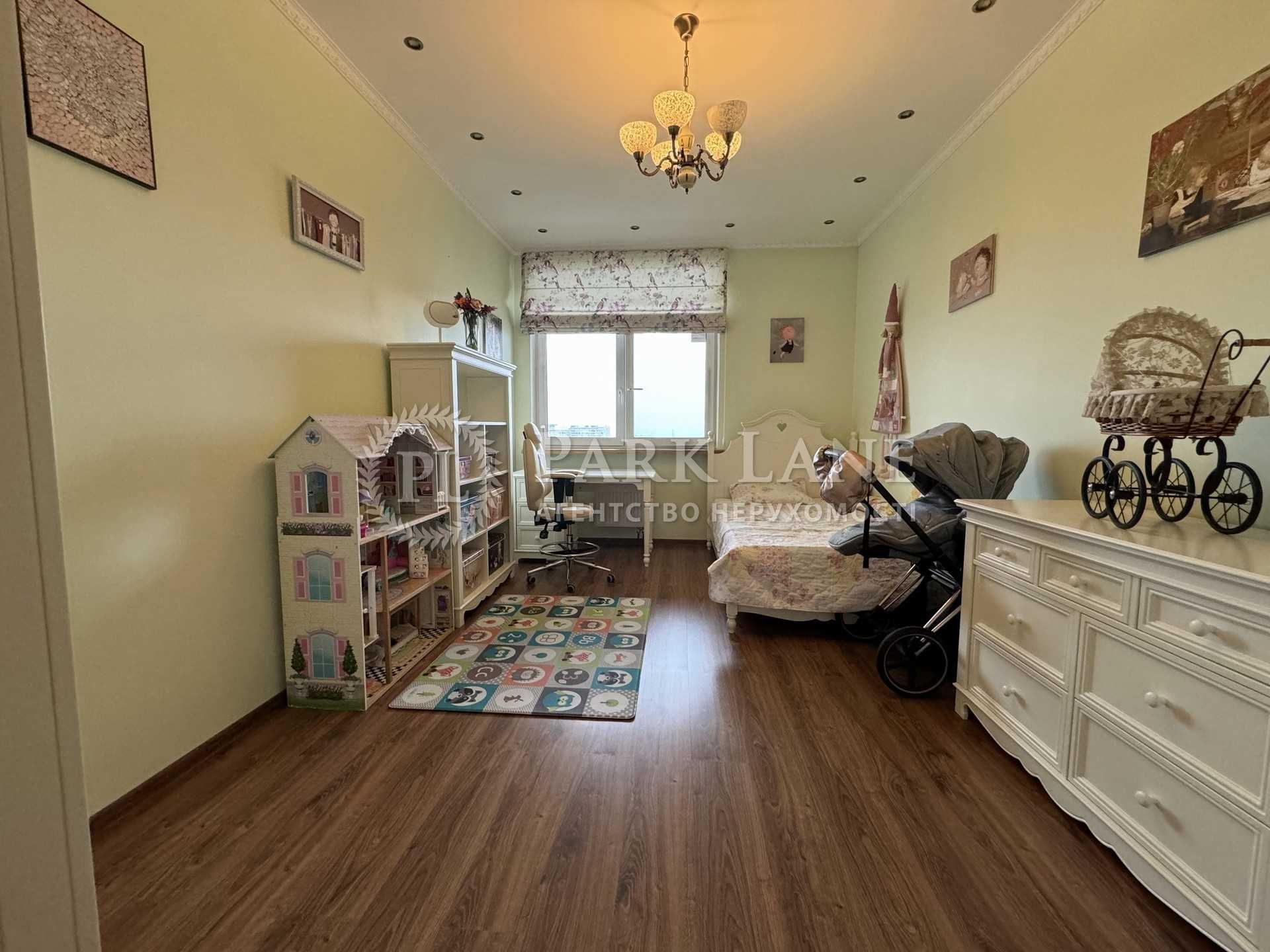 2-к квартира з якісним ремонтом, Коновальця, Щорса, Печерськ