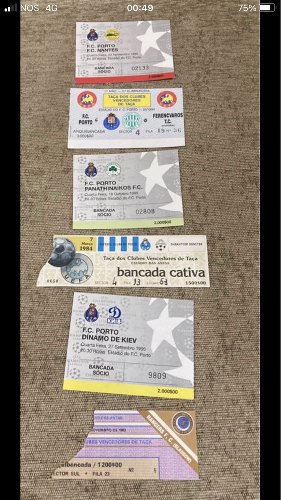 Vendo bilhetes antigos de futebol e de fórmula 1